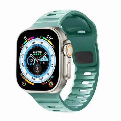 Sport Band For Apple Watch Ultra 2 Strap 49mm 45mm 40mm 44mm 42mm 41mm 44 40 mm Silicone Bracelet iWatch Series 9 8 7 6 SE 5 4 3